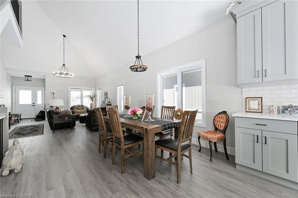 744 Nelson Street W, #29