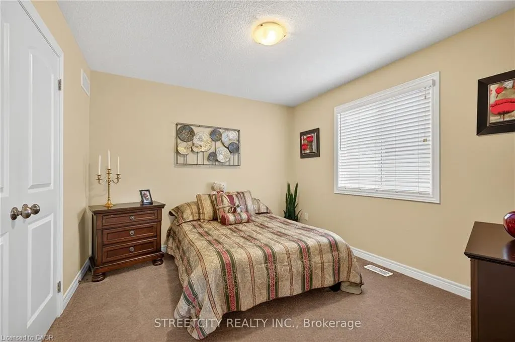 28 Gouda Place