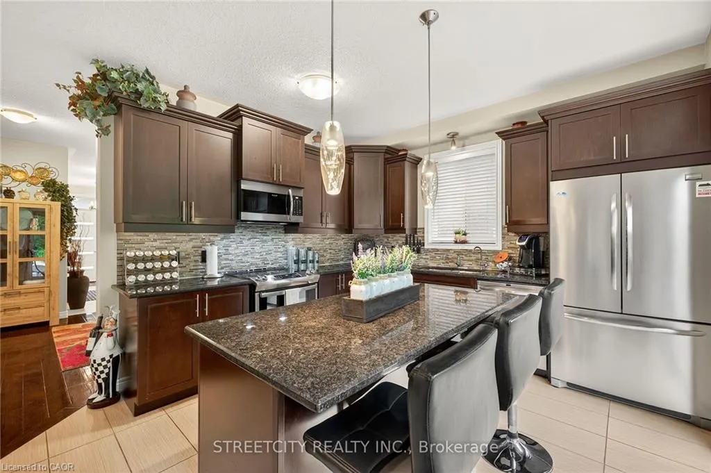 28 Gouda Place