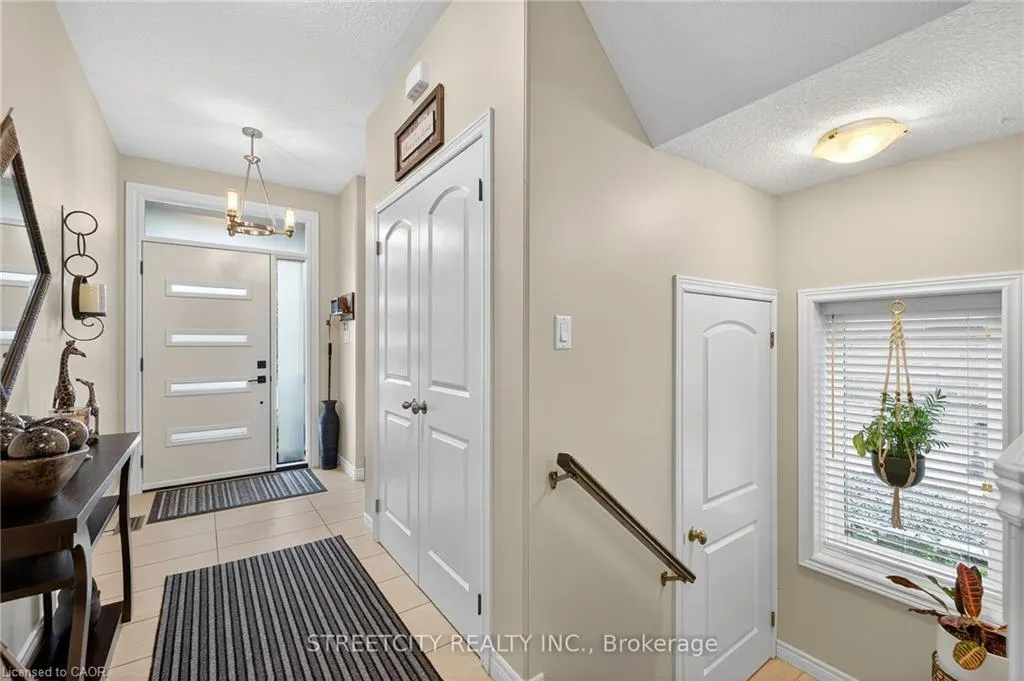 28 Gouda Place