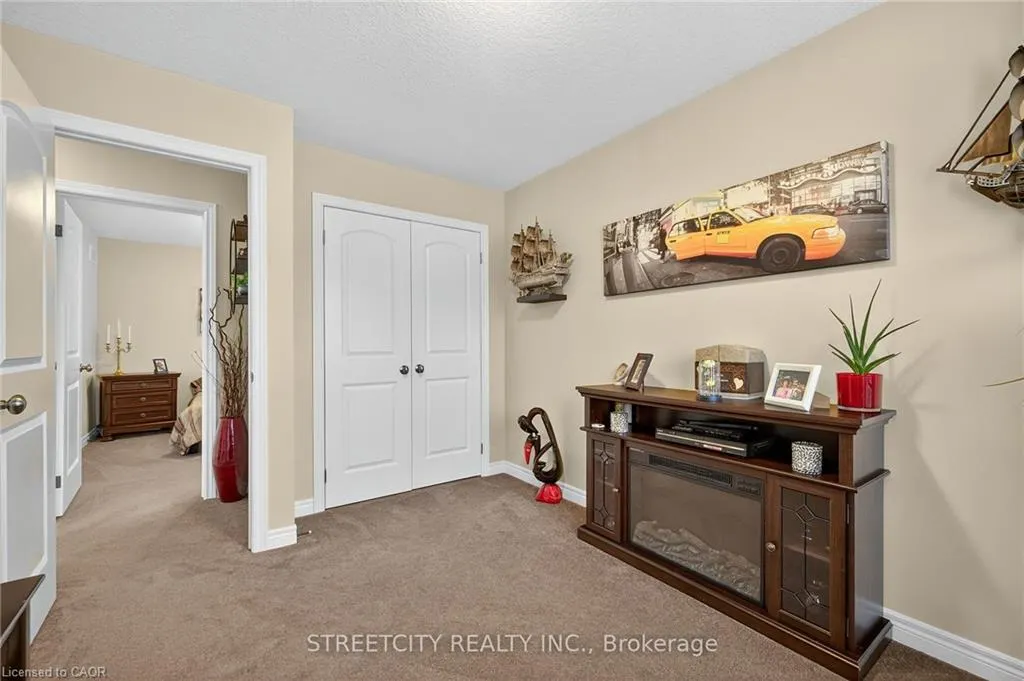 28 Gouda Place