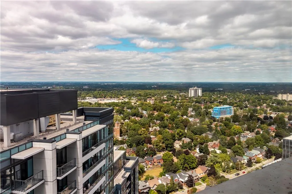 25 Wellington Street S, #3308