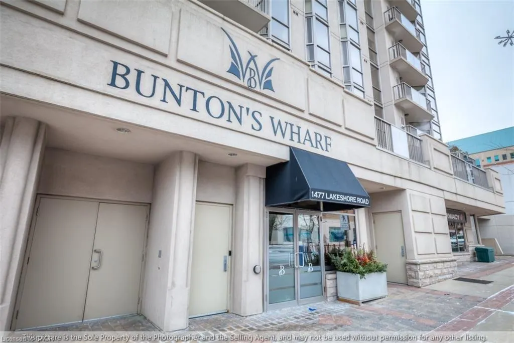 1477 Lakeshore Road, #1102