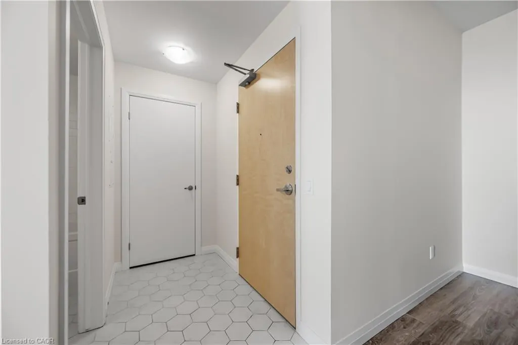 60 Charles Street W, #2407