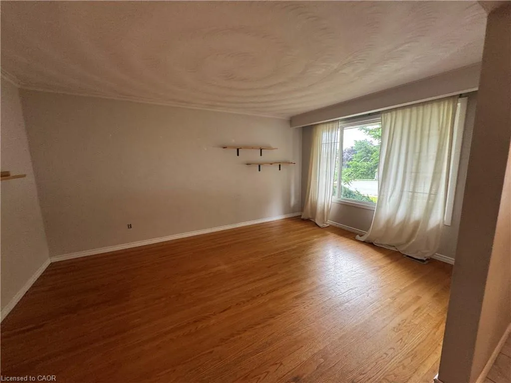 456 Speedvale Avenue A, #Main Level