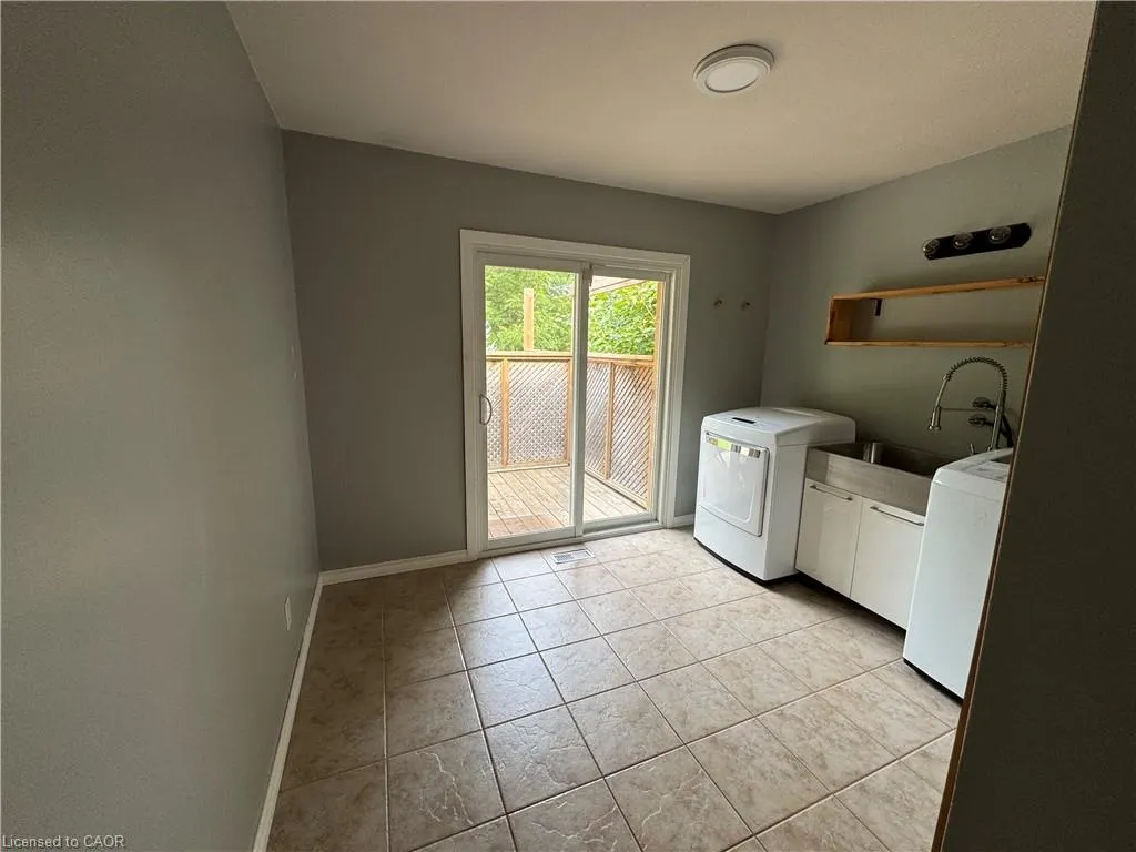 456 Speedvale Avenue A, #Main Level