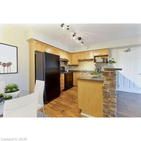 1490 Bishops Gate, #314