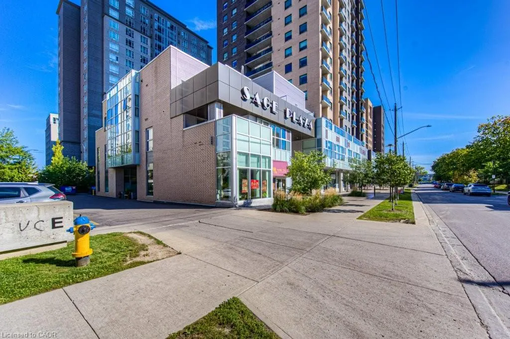 318 Spruce Street, #1203
