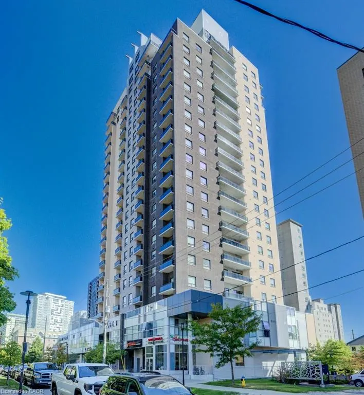318 Spruce Street, #1203