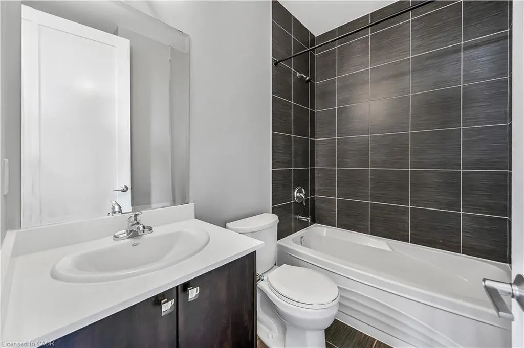 112 King Street E, #705