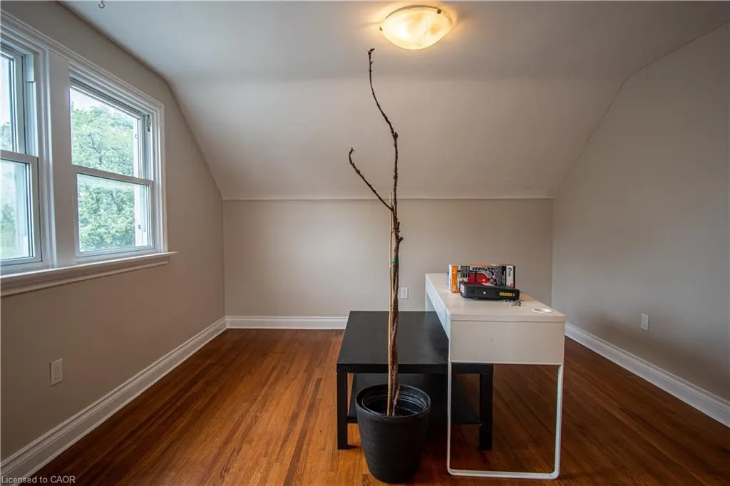 15 Sherbourne Street, #UPPER