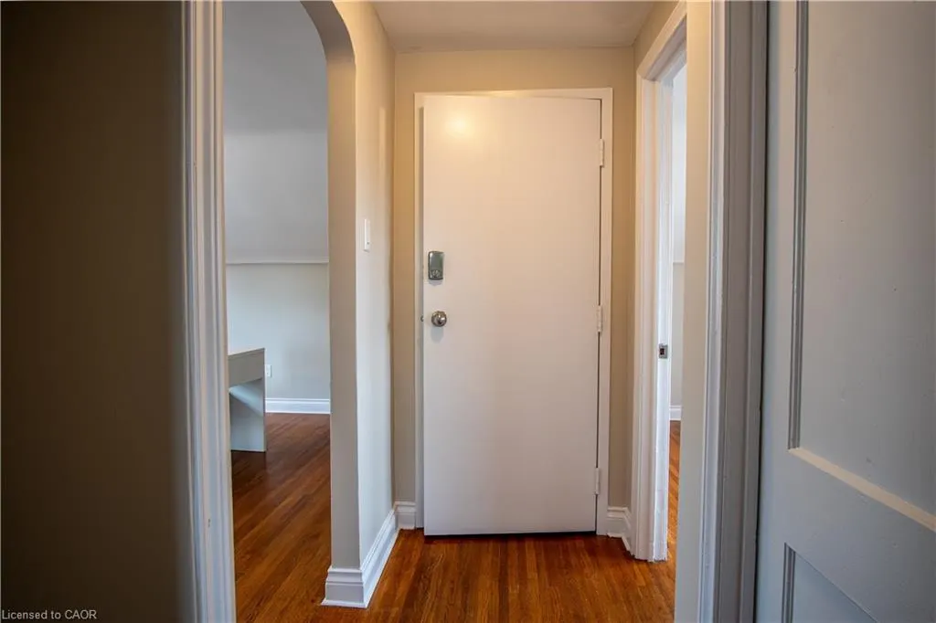 15 Sherbourne Street, #UPPER