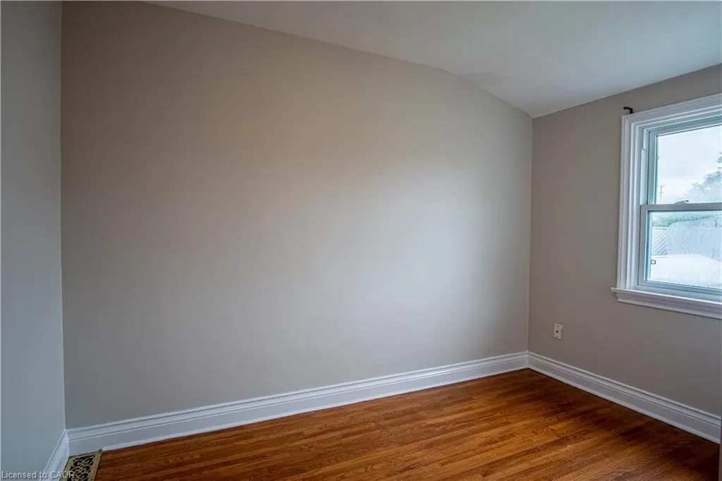 15 Sherbourne Street, #UPPER