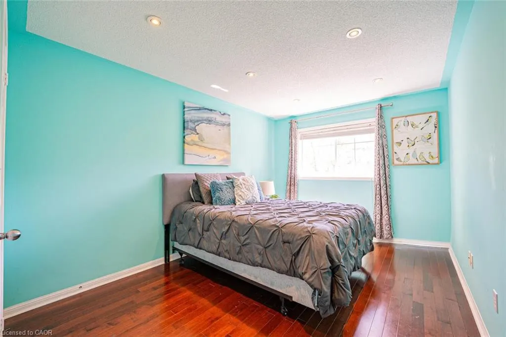 2270 Britannia Road W, #18