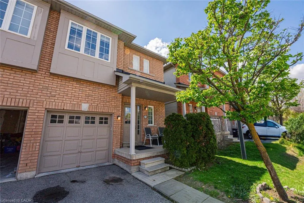 2270 Britannia Road W, #18