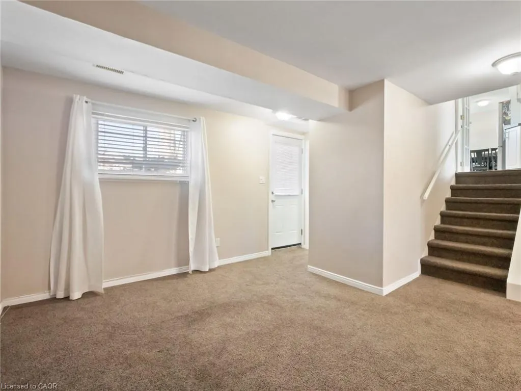 24 Gladys Avenue