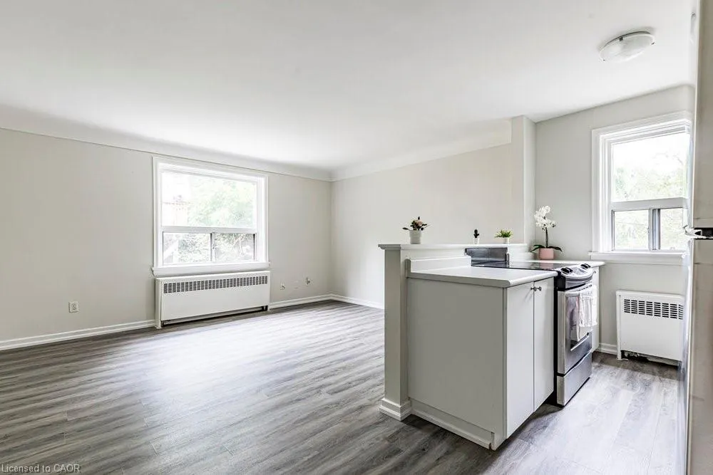 118 St. Joseph's Drive, #304