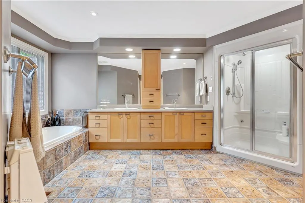 22 Deerpath Court