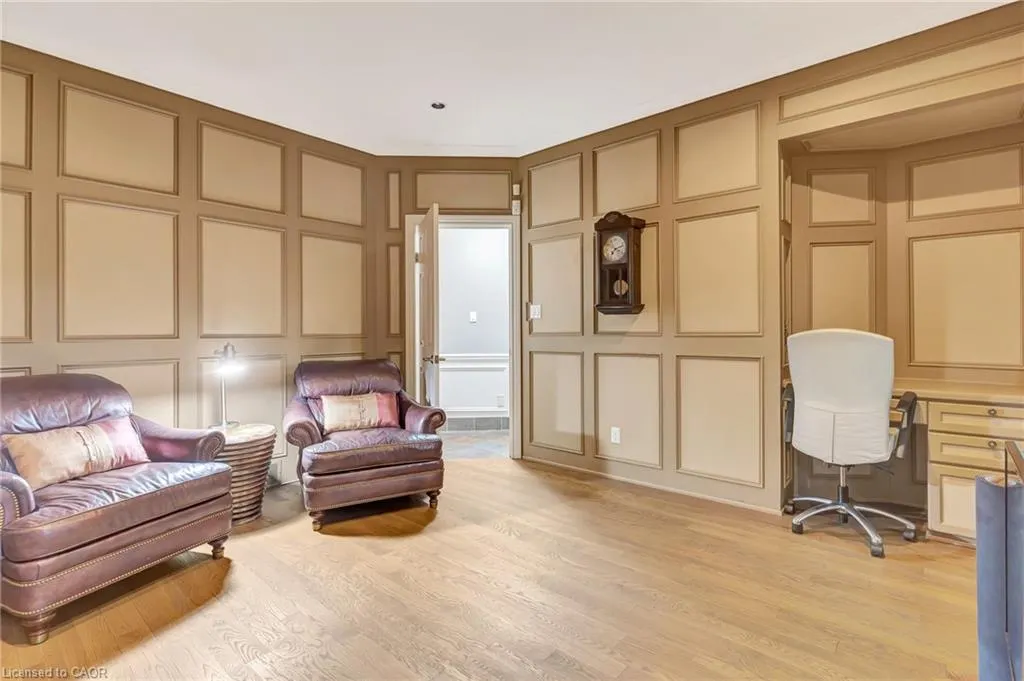 22 Deerpath Court