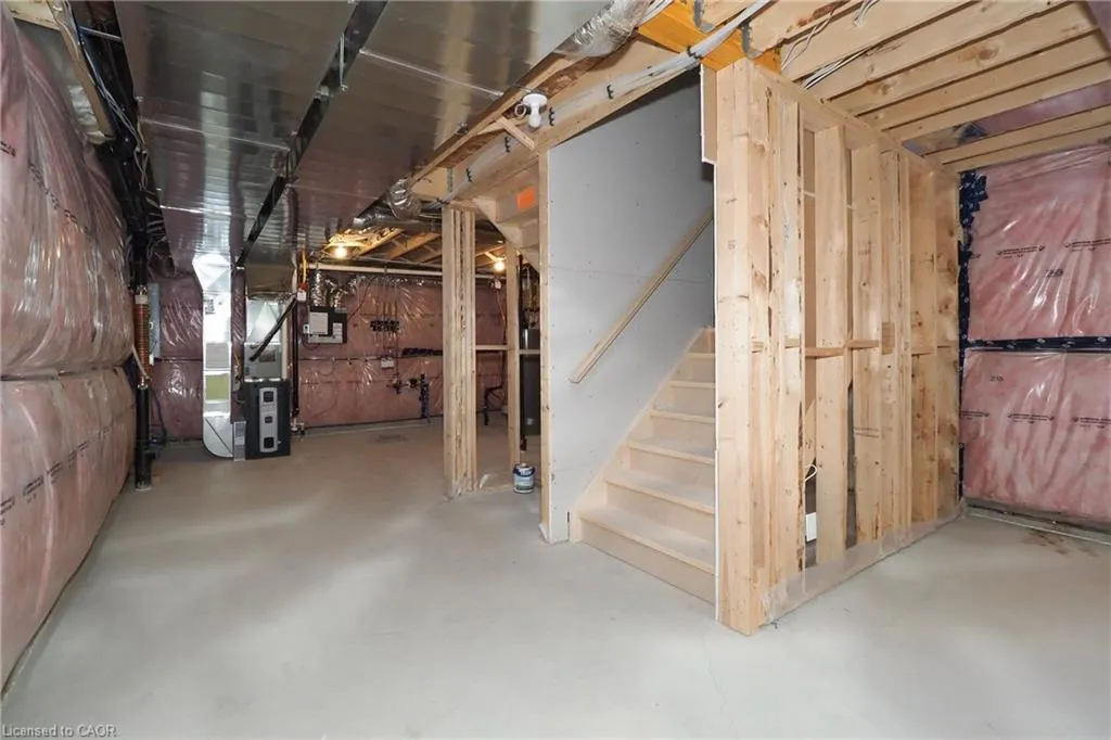 220 Jeffrey Place