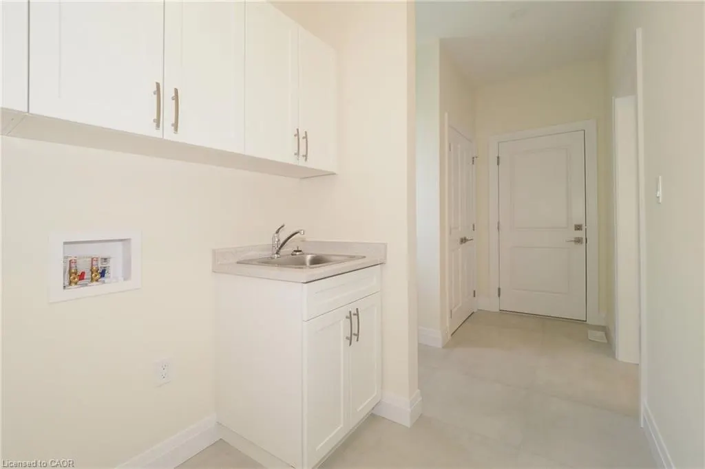 220 Jeffrey Place