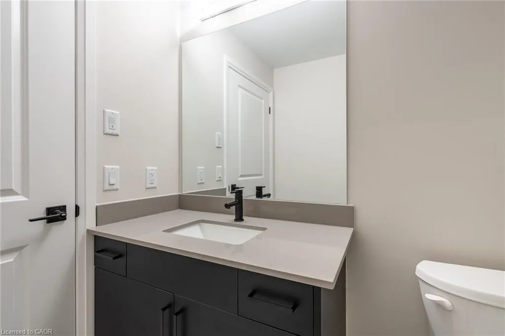 120 Springvalley Crescent, #302