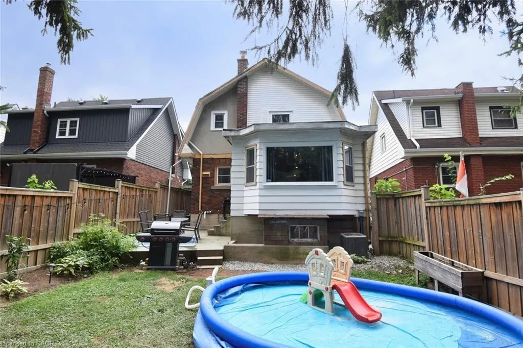 326 Darling Street