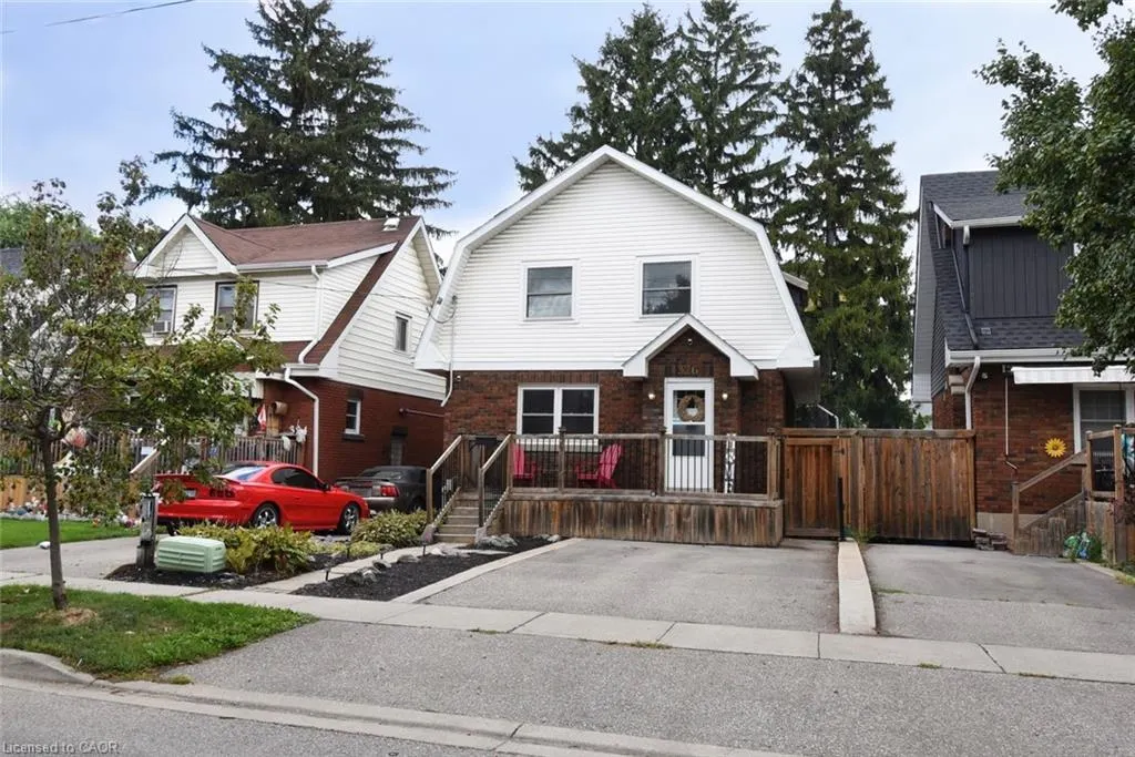 326 Darling Street