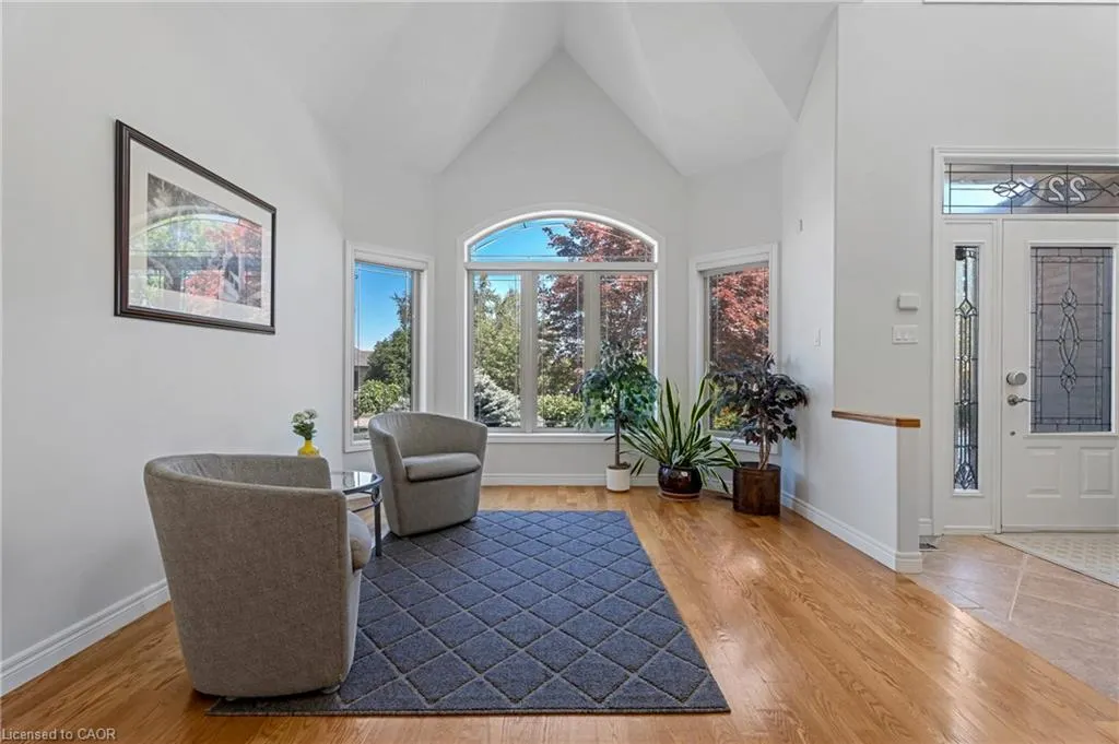 22 Shadeland Crescent