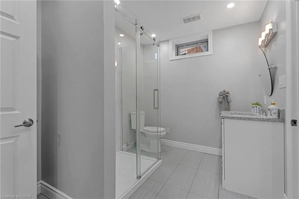 22 Shadeland Crescent