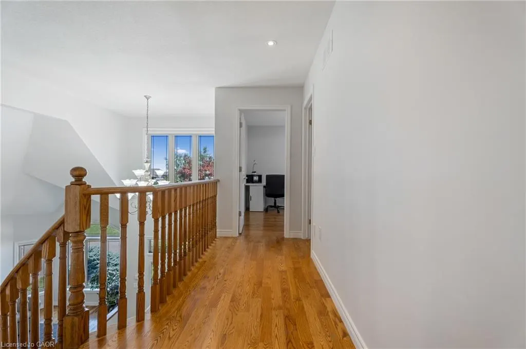 22 Shadeland Crescent