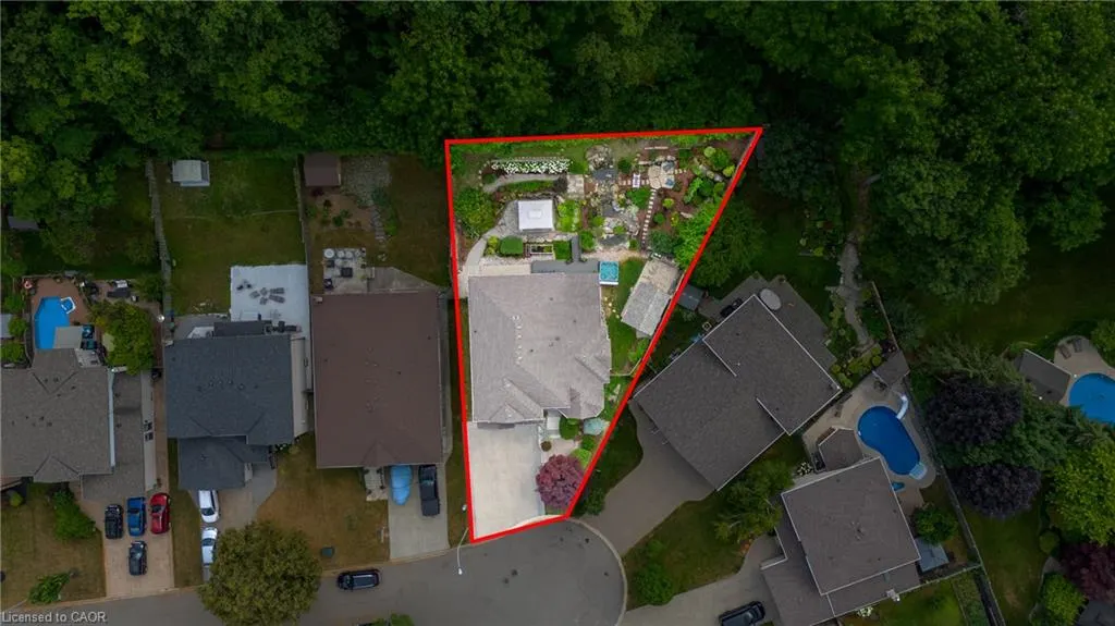 22 Shadeland Crescent