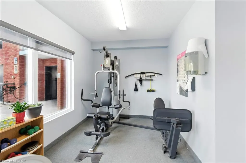 9 Bonheur Court, #807
