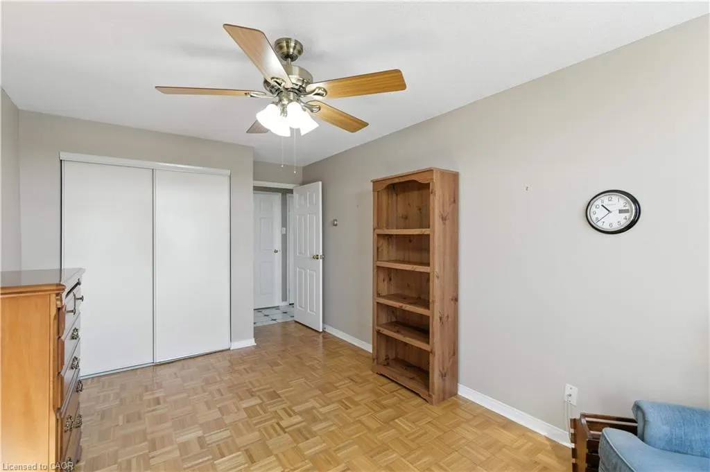 9 Bonheur Court, #807