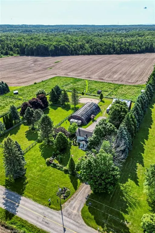 516 Concession 7 Road E