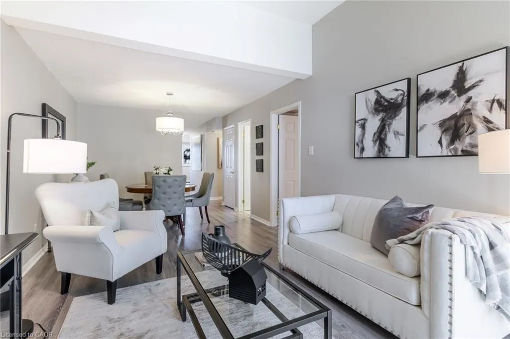 2110 Cleaver Avenue, #102