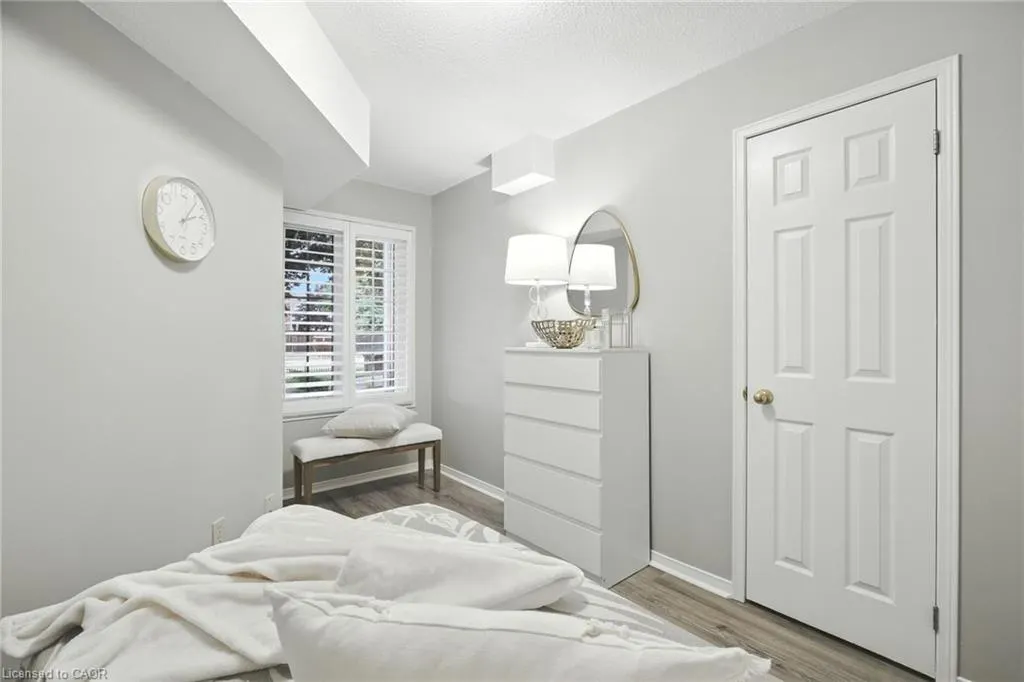 2110 Cleaver Avenue, #102