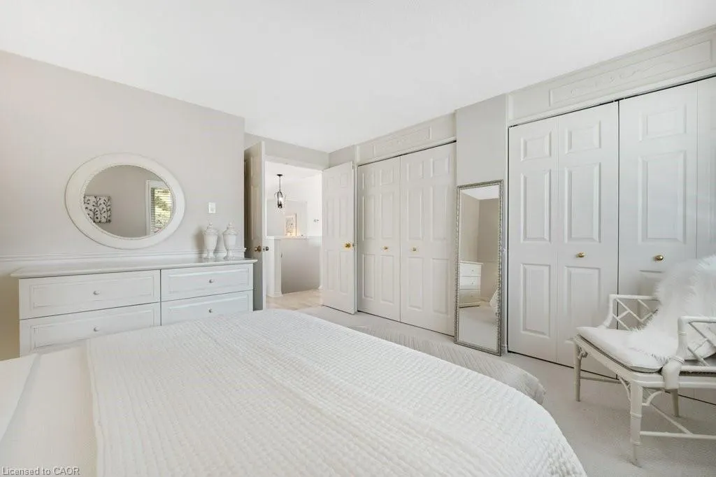 15 Quinte Crescent, #15