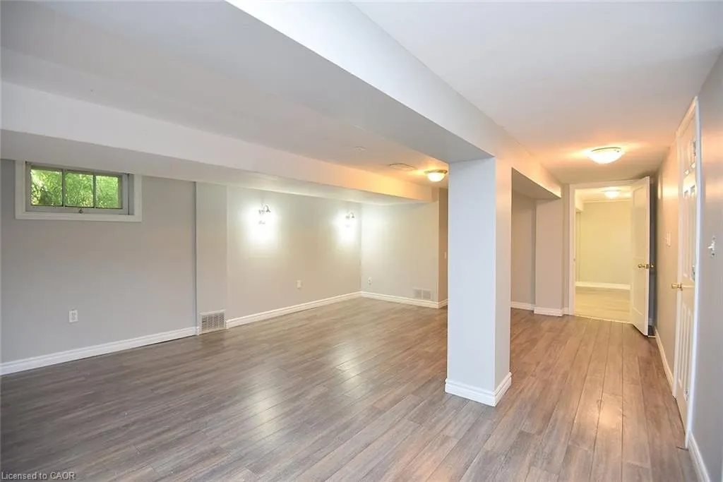 82 East 38th Street