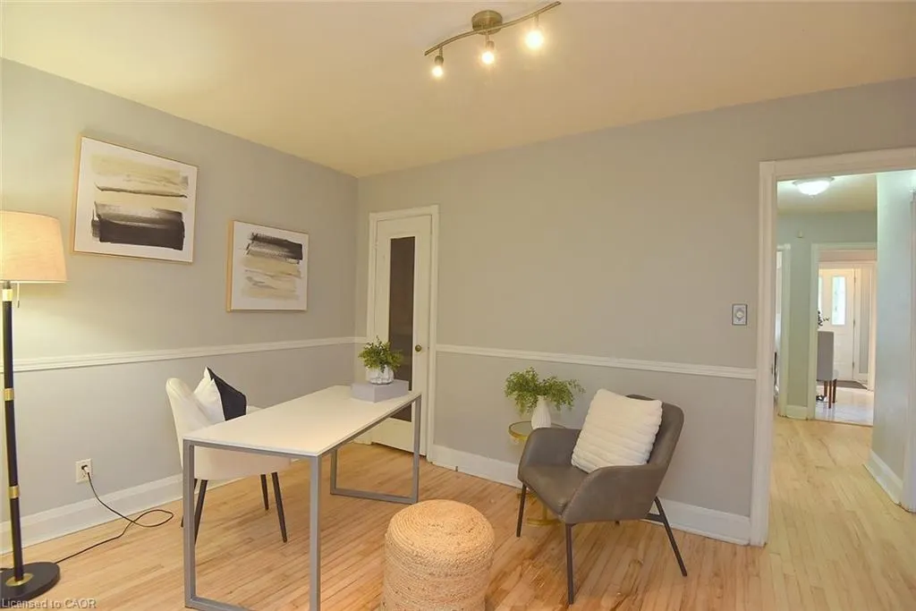 82 East 38th Street
