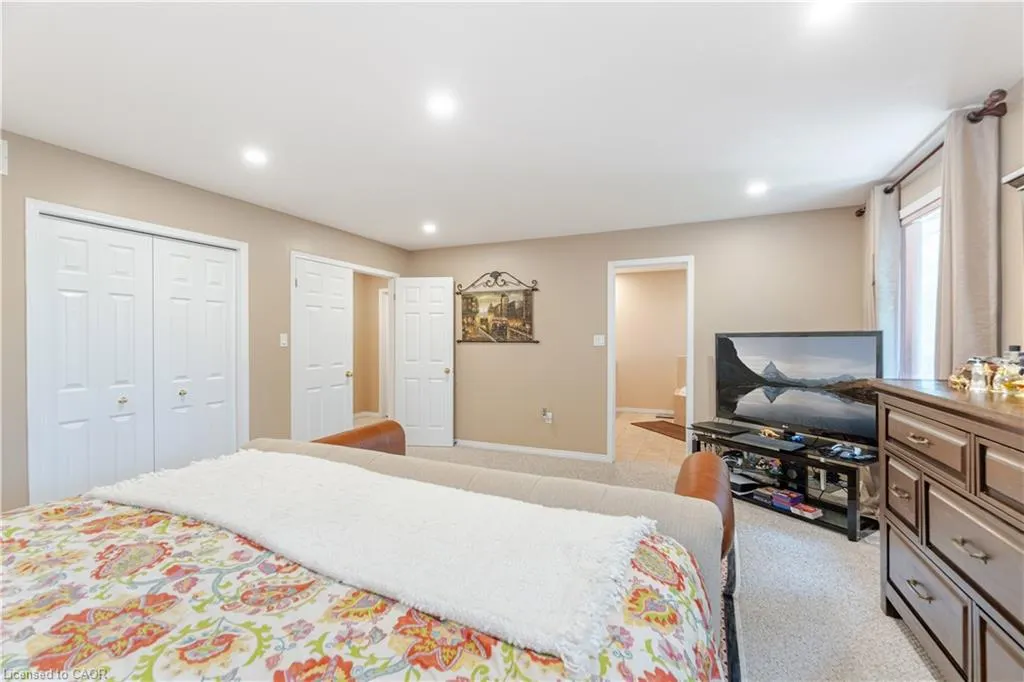 35 Pantano Drive