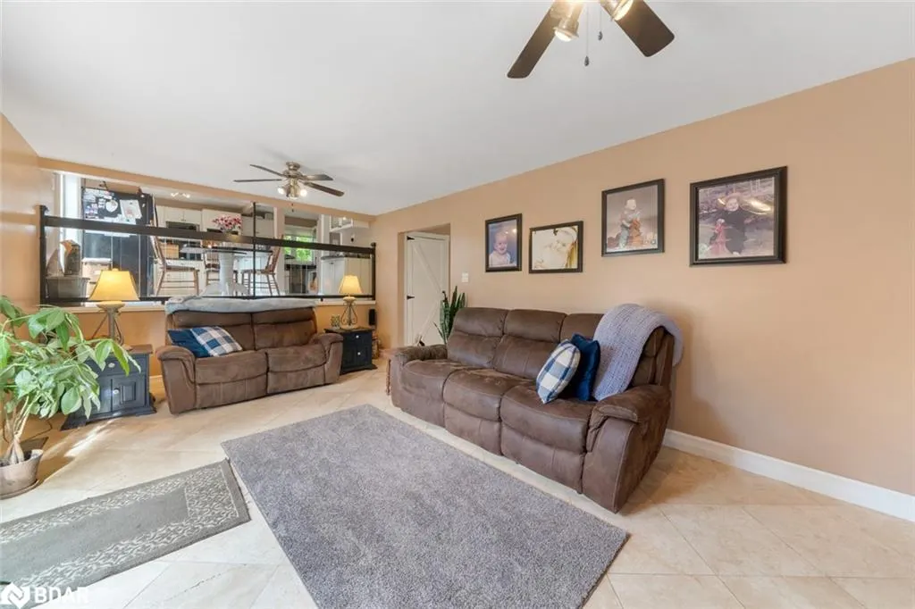 30 Cedar Creek Rd