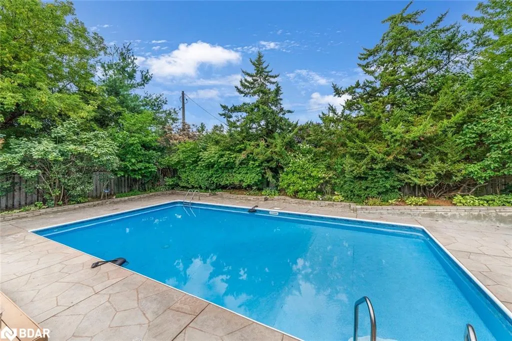 30 Cedar Creek Rd