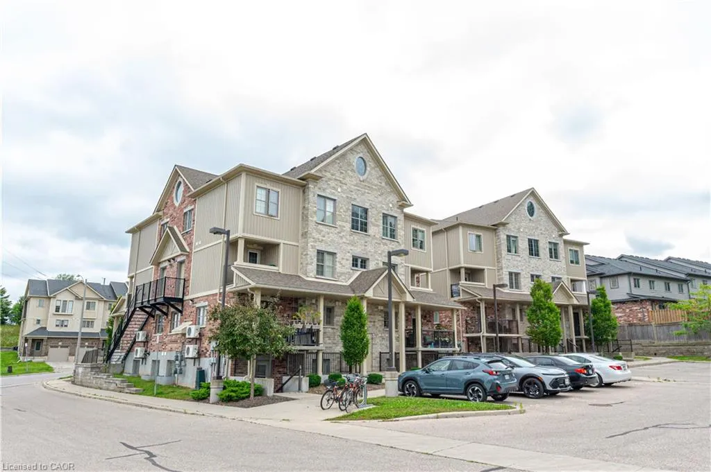 255 Maitland Street, #2C