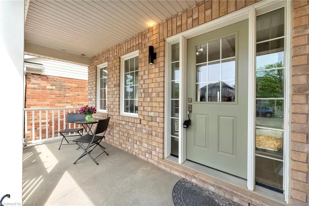 54 Horton Walk