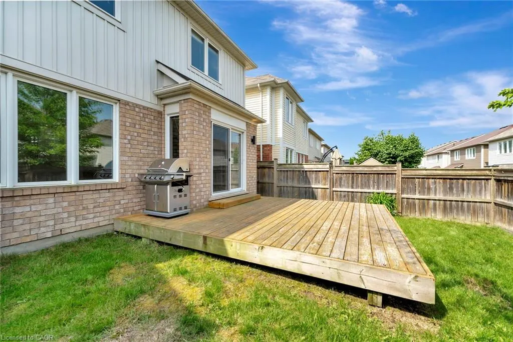 54 Horton Walk