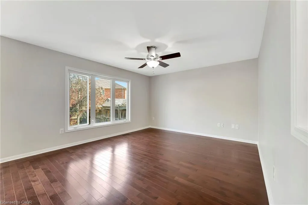 54 Horton Walk
