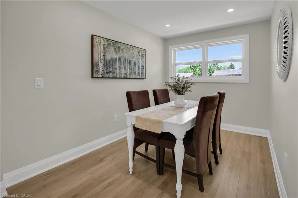52 Valencourt Drive
