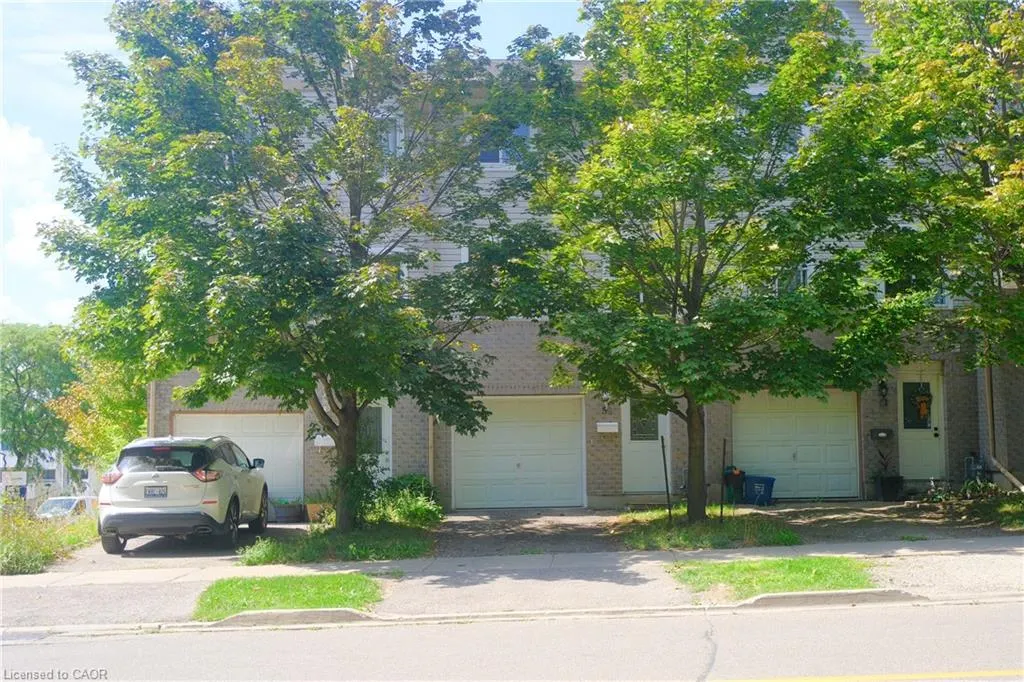 59 Mooregate Crescent
