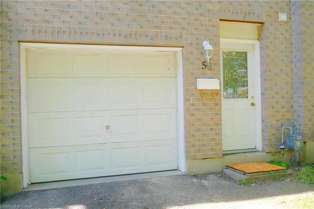 59 Mooregate Crescent